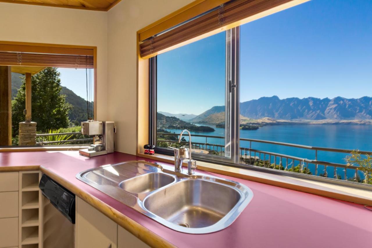 Amazing View Home Queenstown Exterior photo